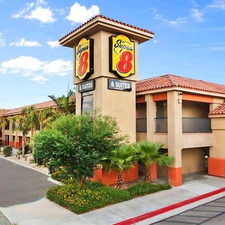 Super 8 By Wyndham Indio Hotel Exterior photo